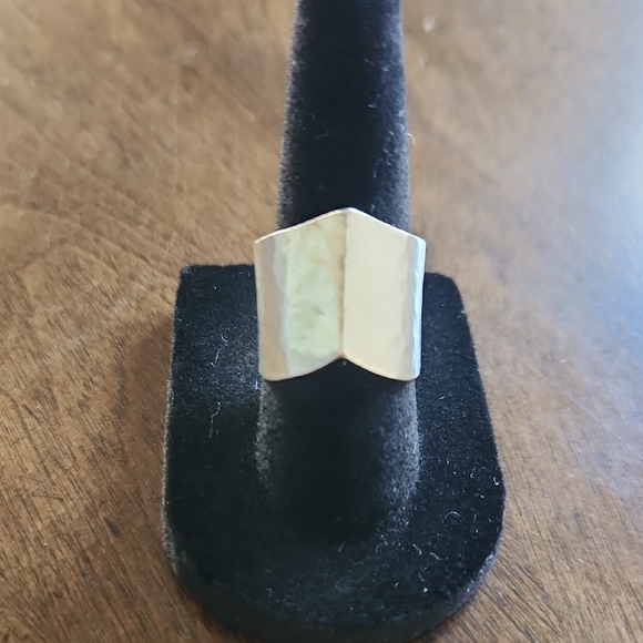 Silpada Silver Chevron Wide Band Ring - Picture 2 of 4